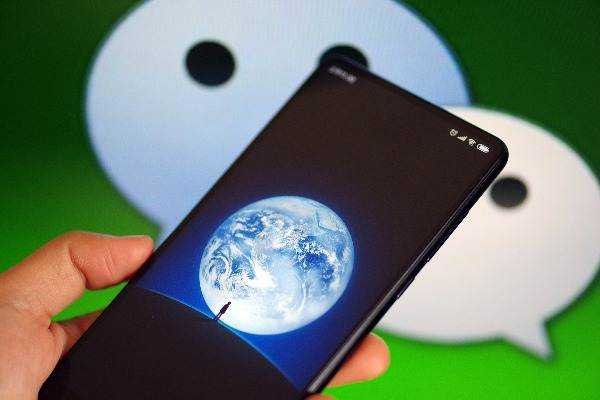 iPhone XS双卡双待可以实现所有APP分身么?比如一个手机俩微信、俩淘宝、俩微博等等？